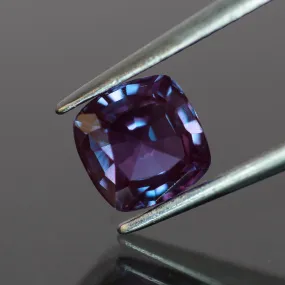 Alexandrite | lab created, colour changing, cushion cut 6mm, 1.2ct