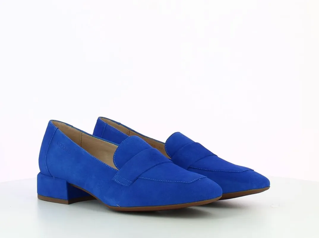 C5020 Electric Suede Loafer