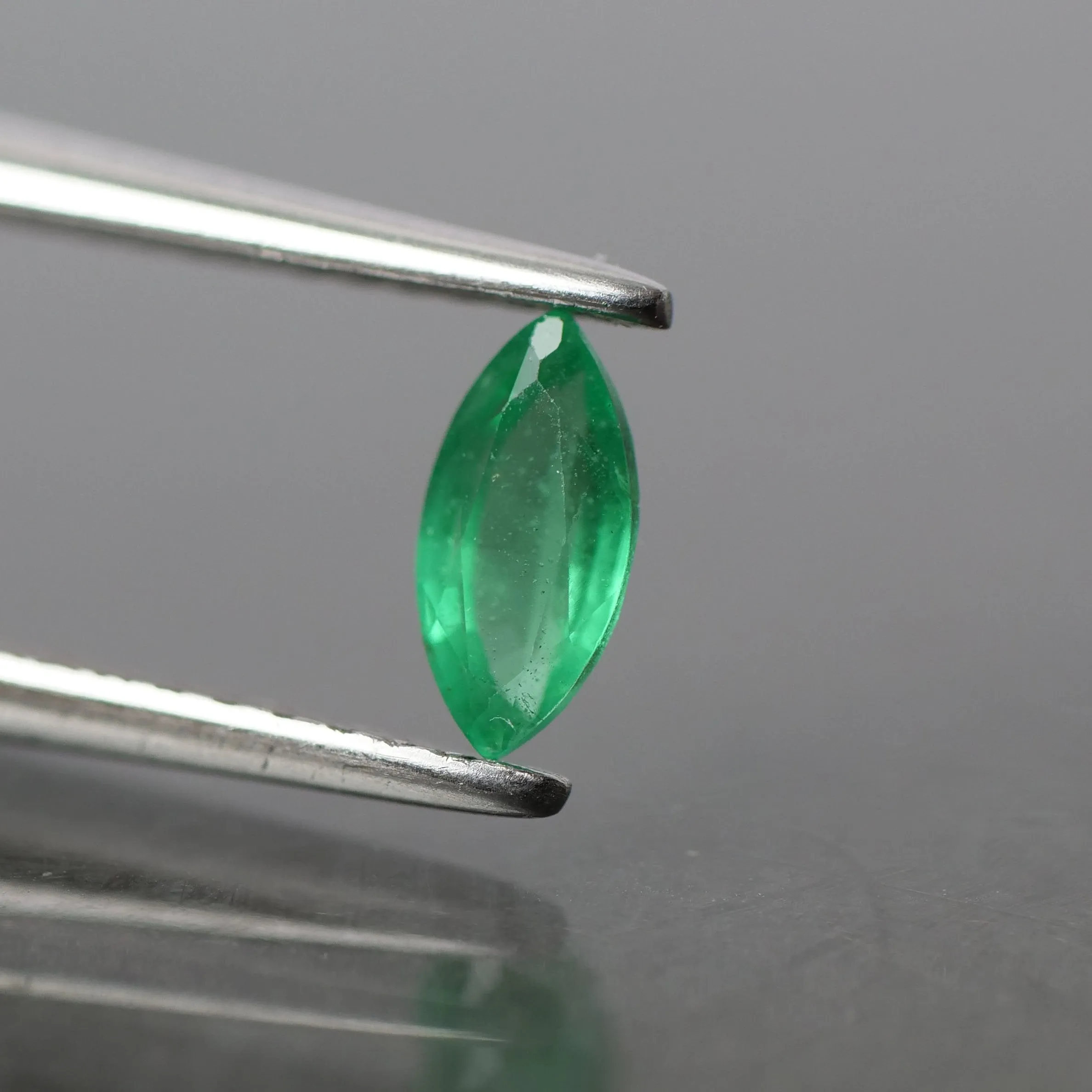 Emerald | natural, marquise cut 6 x 3mm, AAA quality, Zambia, 0.25ct