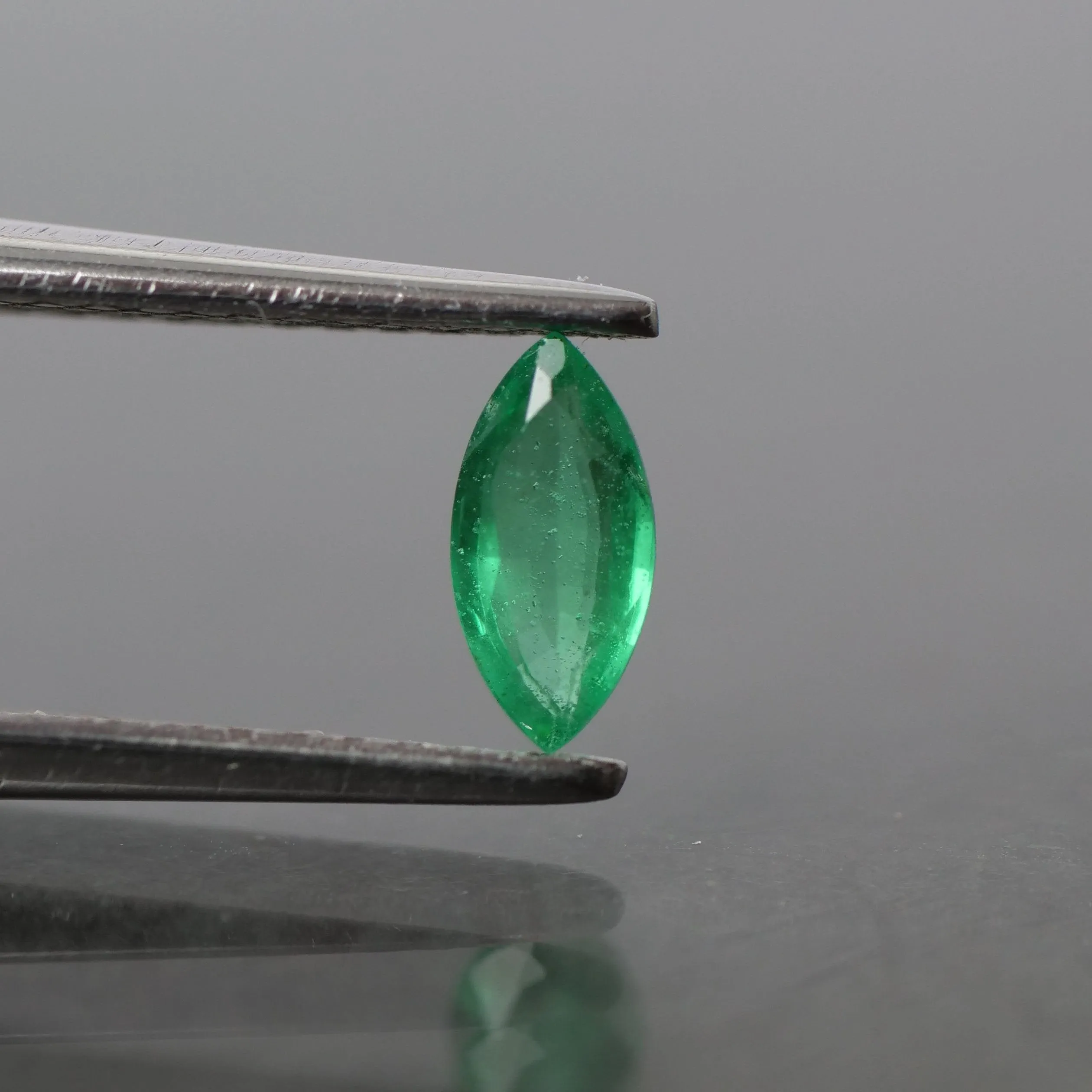 Emerald | natural, marquise cut 6 x 3mm, AAA quality, Zambia, 0.25ct