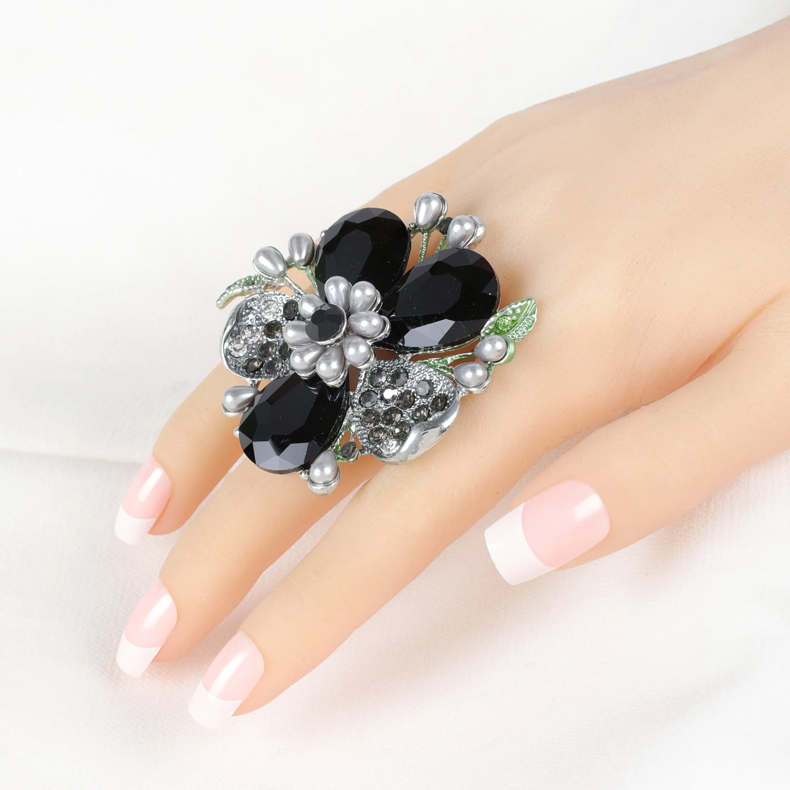 Everleigh Statement Flower Stretch Ring