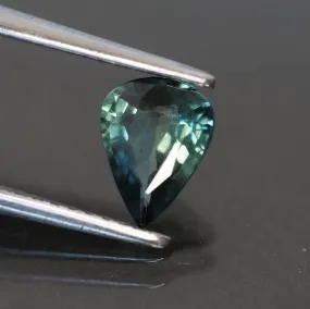 Greenish blue sapphire | IGI certified | natural, pear cut 7x5 mm, VS, 0.82ct