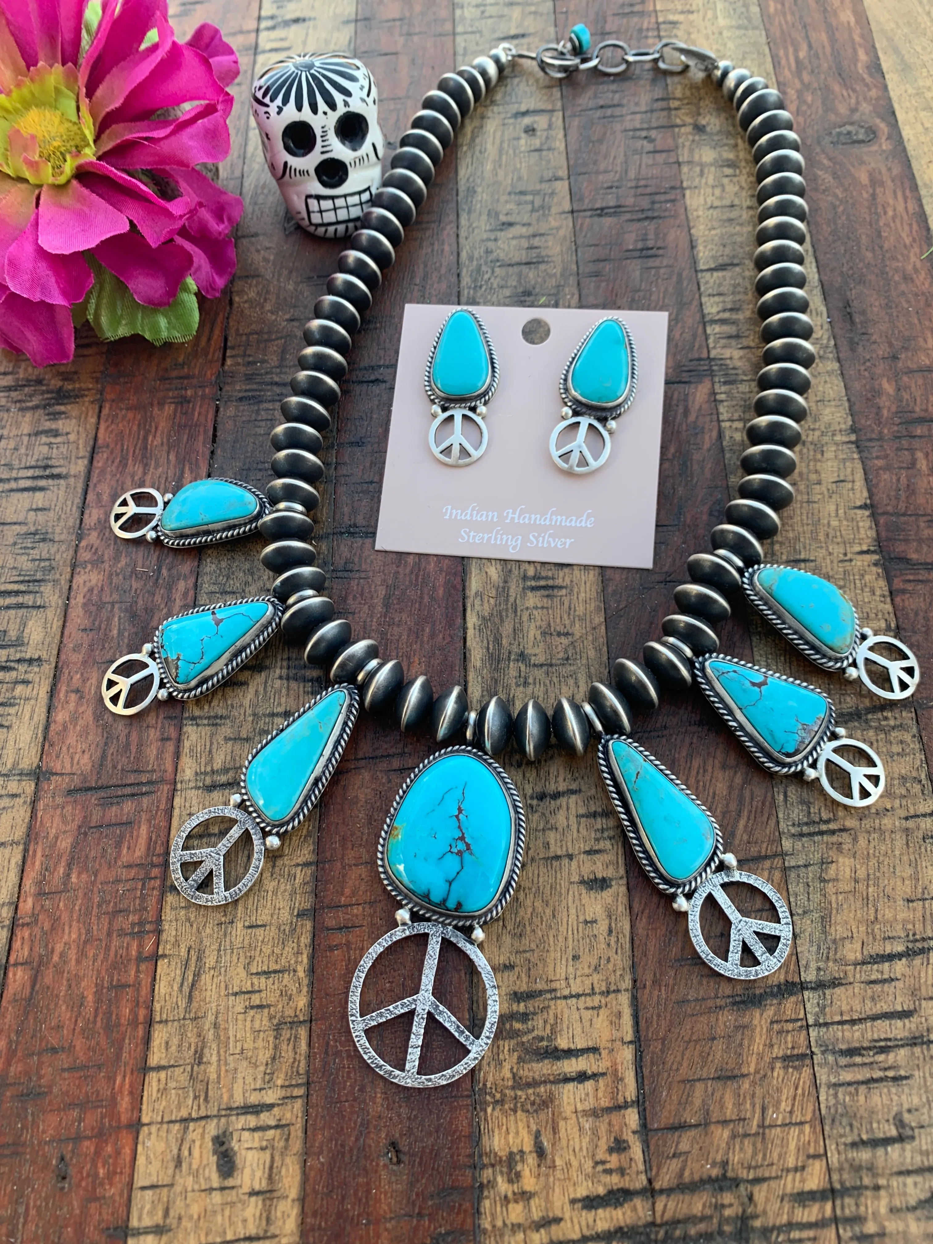 Kingman Peace Sign Necklace Set