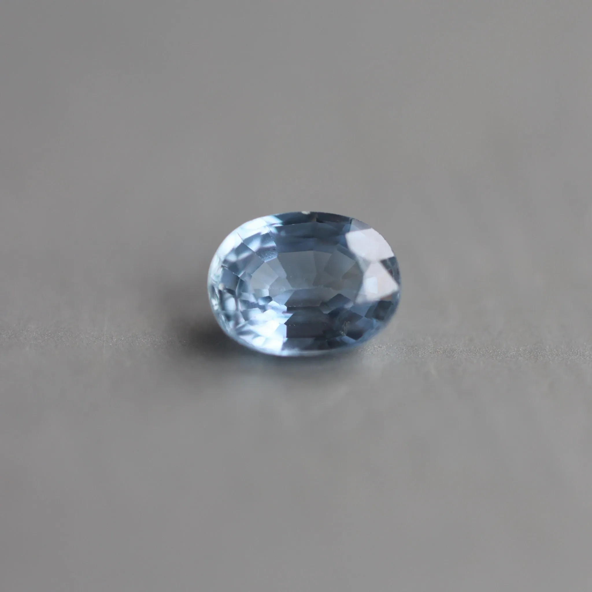 Loose 0.98 Ct Oval Blue Sapphire