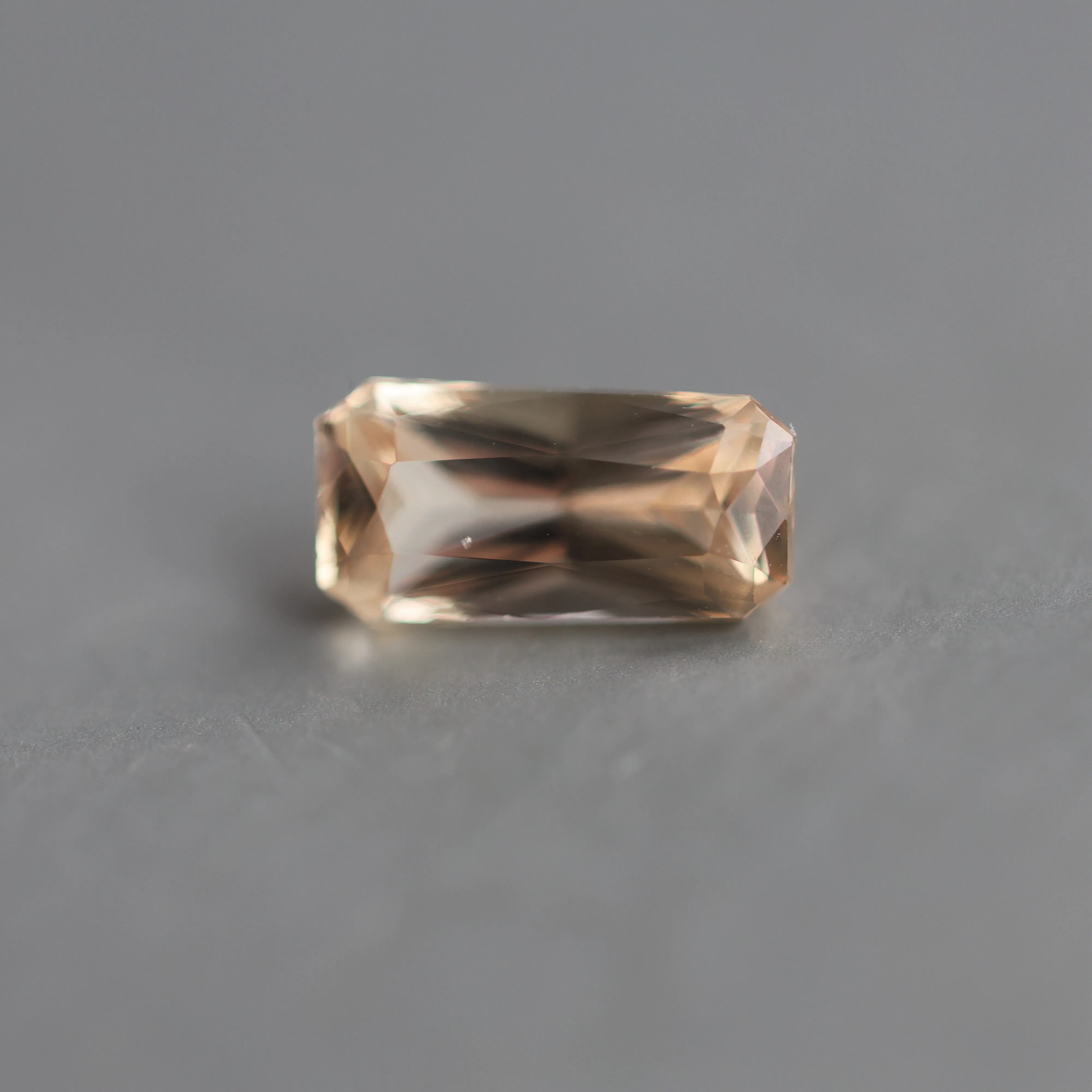 Loose 1.78 Ct Octagon Peach Sapphire