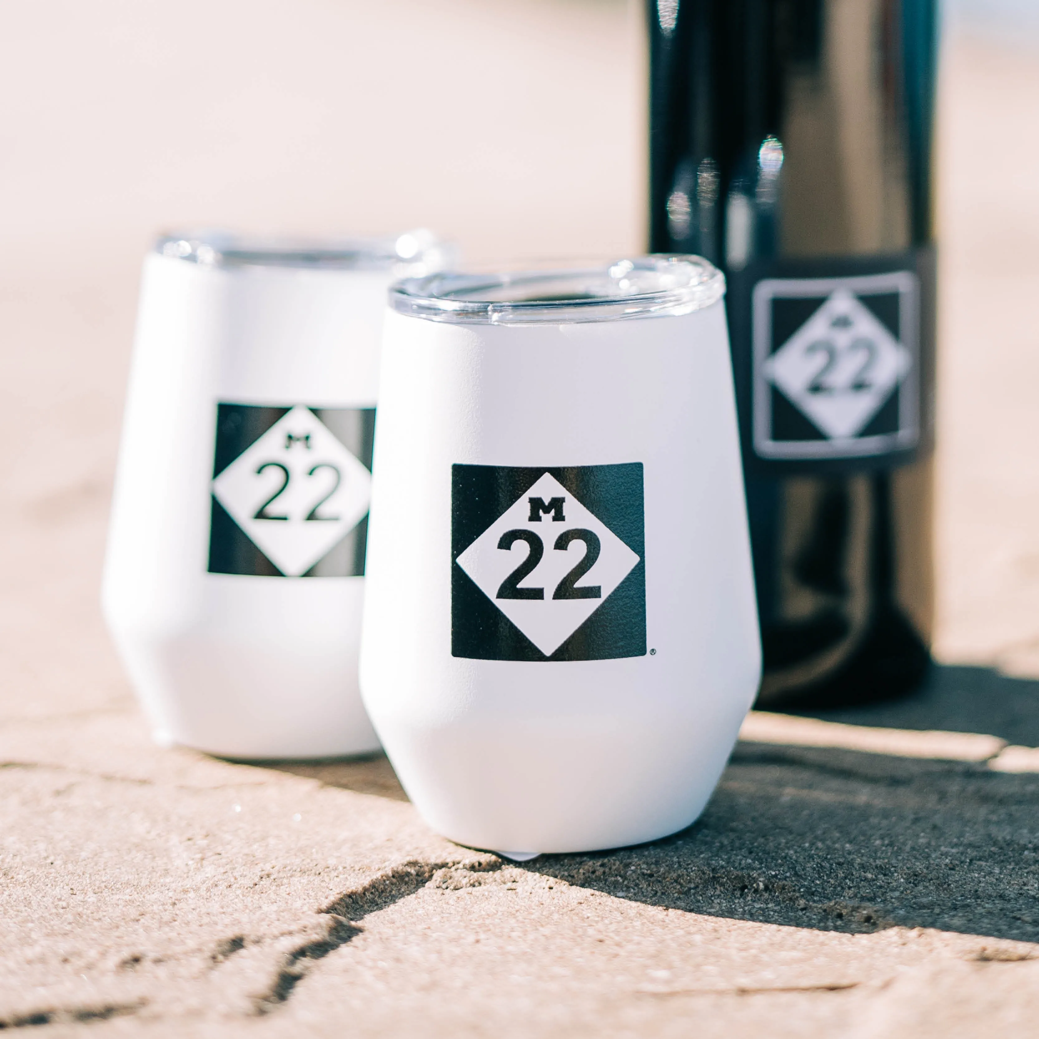 M22 WINE TUMBLER