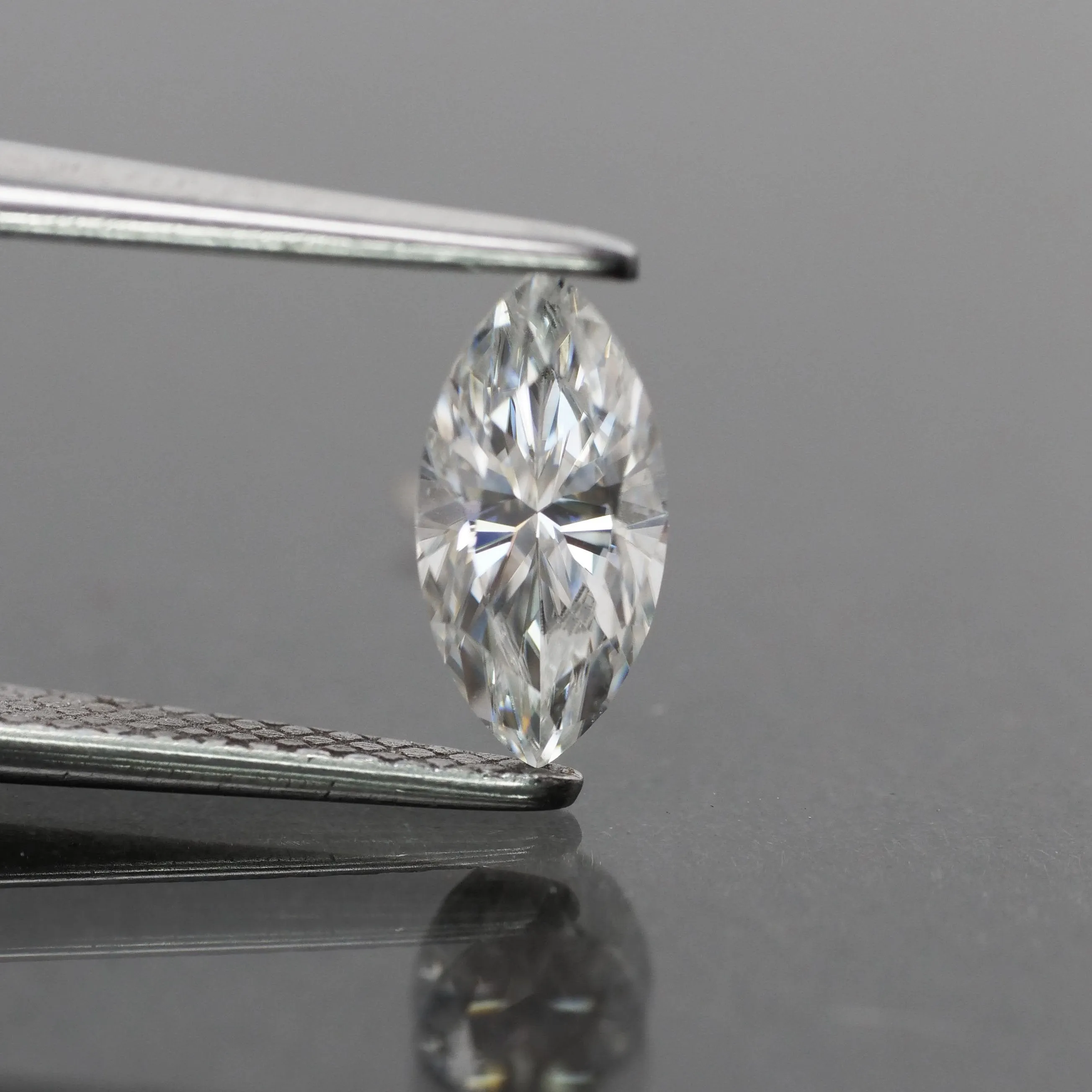 Moissanite | marquise cut 8x4 mm, G color, VS, 0.5 ct