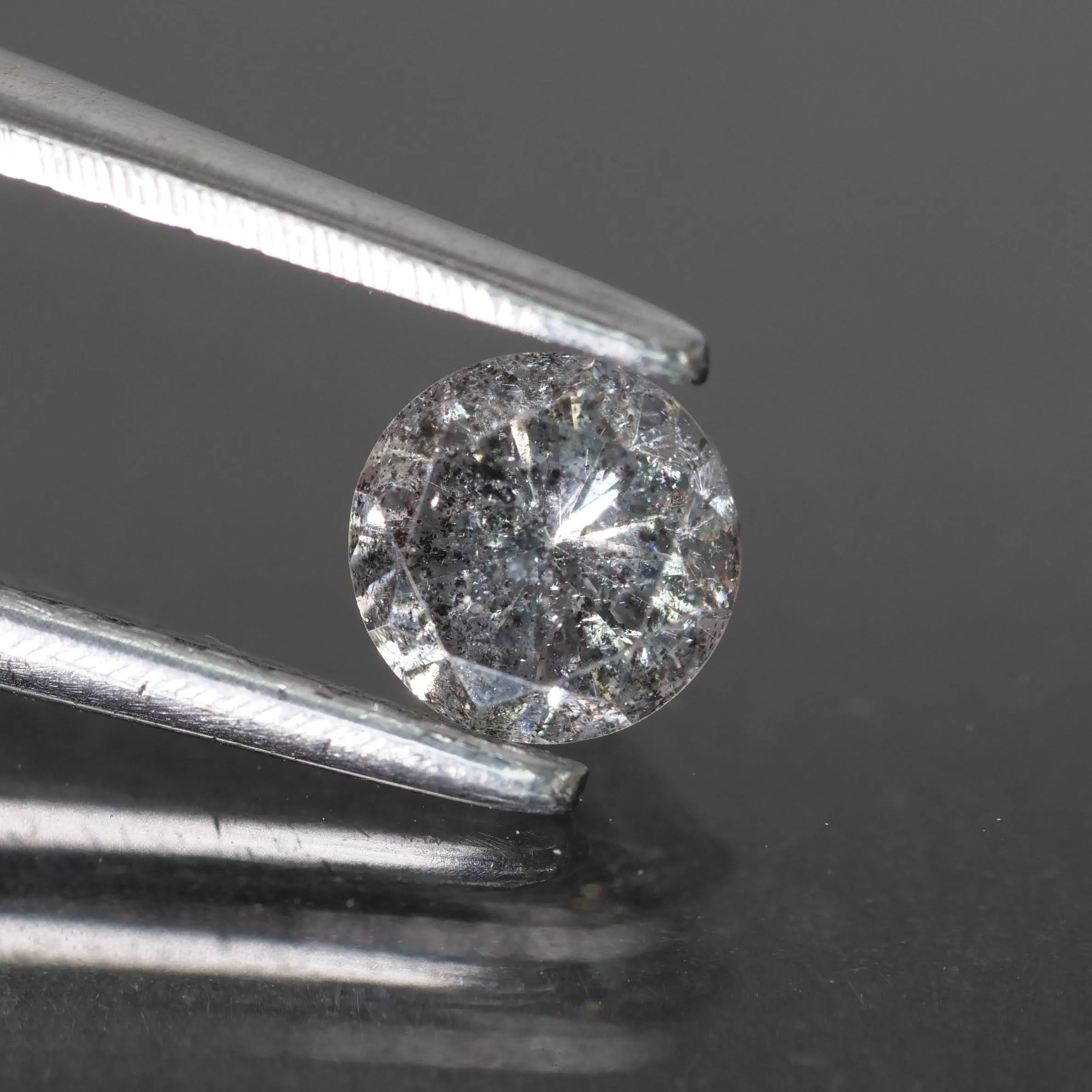 Salt & Pepper diamond | natural, round cut 4mm, 0.25ct