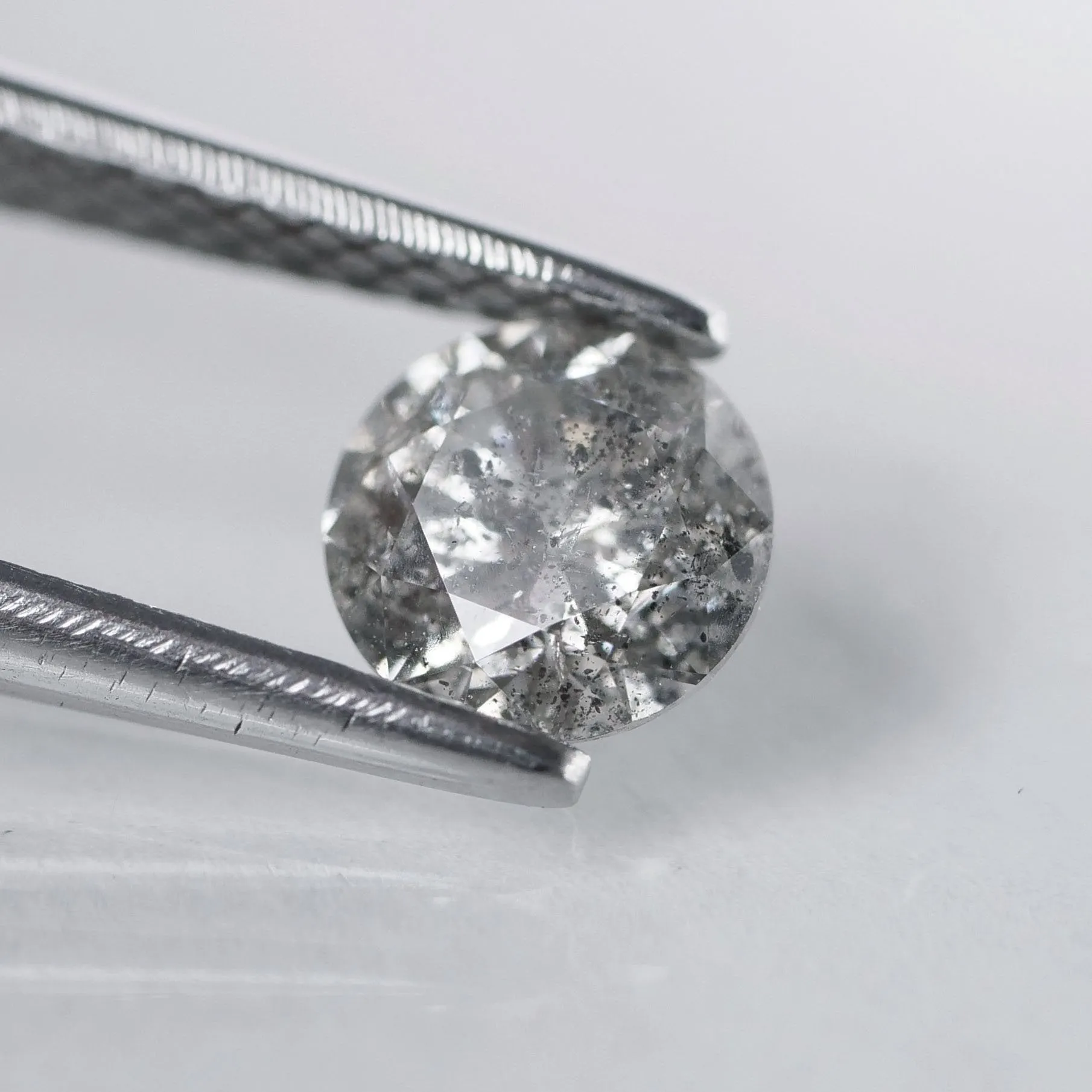 Salt & Pepper diamond | natural, round cut 5mm, 0.5ct