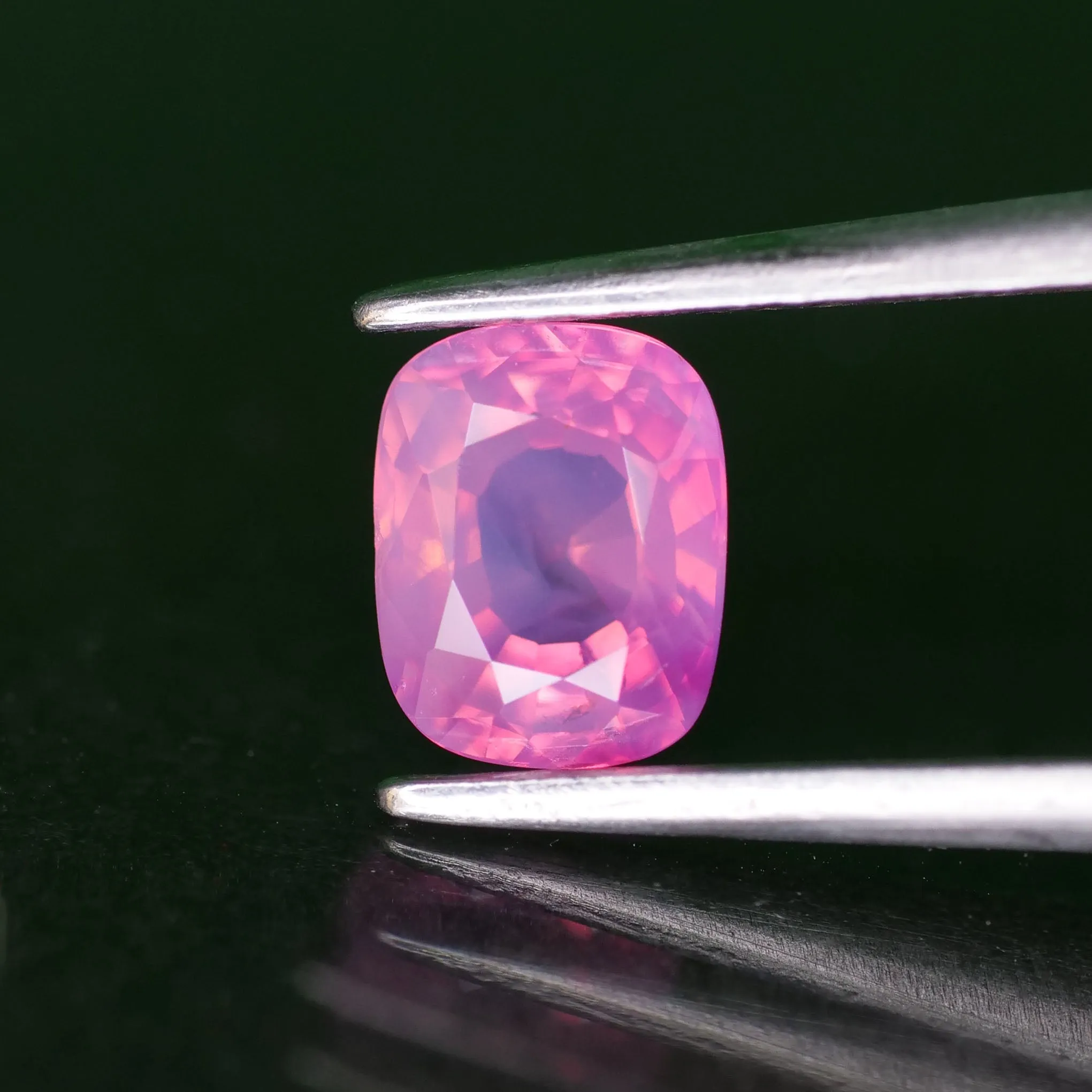 Sapphire opalescent | natural purplish pink, cushion cut *6x5mm, VS *0.93ct