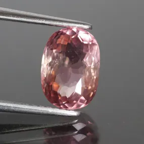 Tourmaline | flamingo pink, oval cut 9x6 mm, 1.97ct, VS, Mozambique