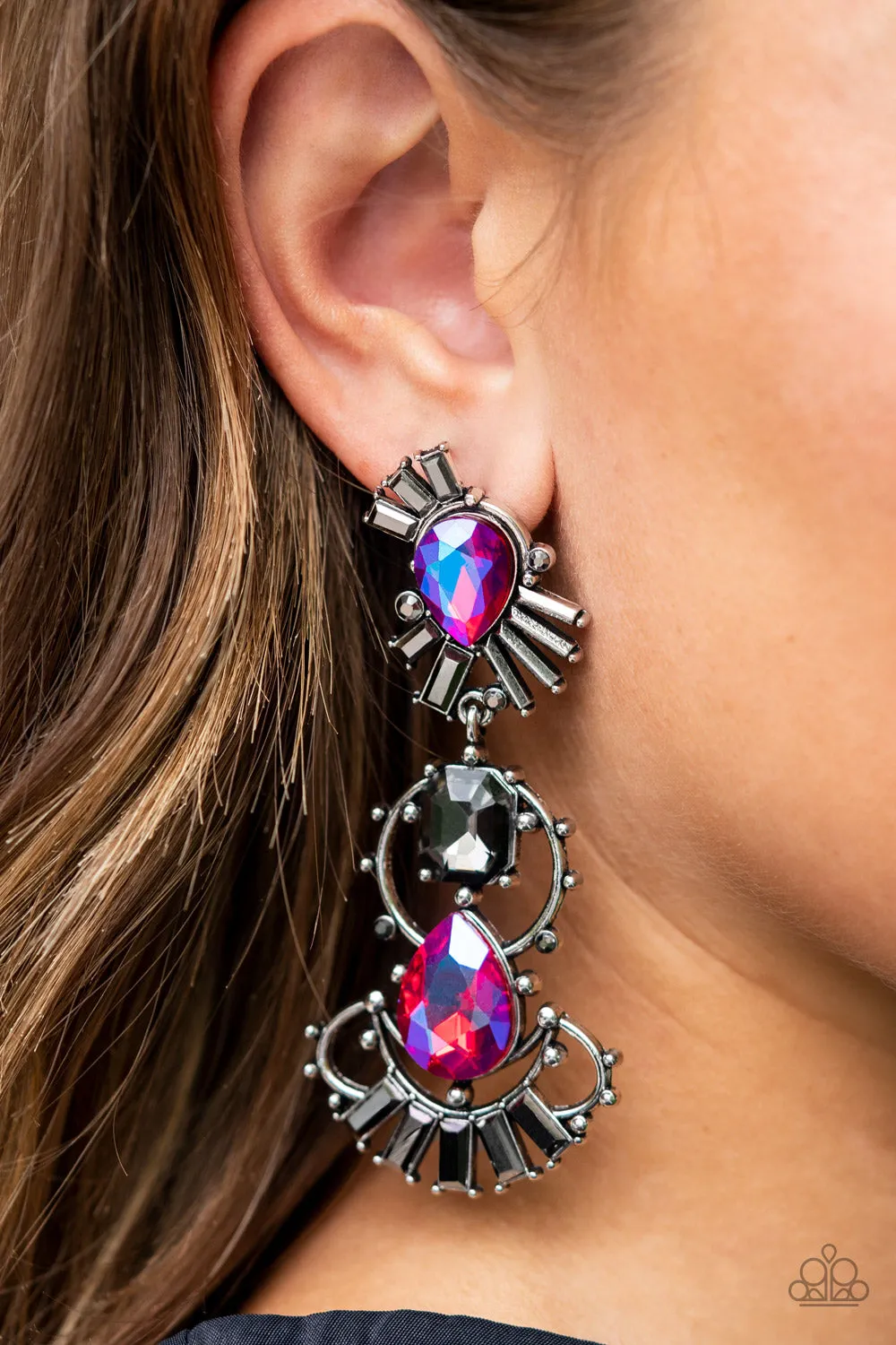 Ultra Universal Pink-Earrings